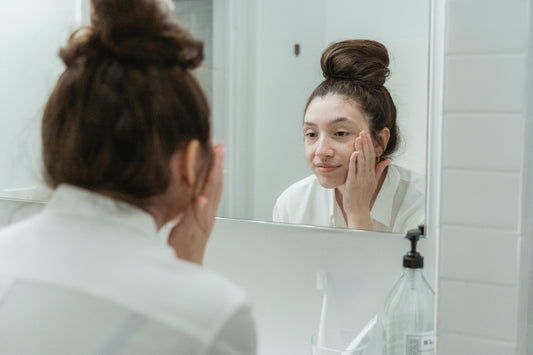 Are You Moisturising All Wrong? Try This Face Oil Tip for Dry Skin