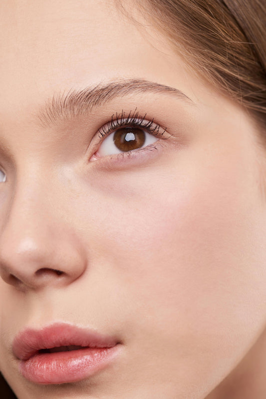 Transformation using plant-based face oils from Armony for dry skin