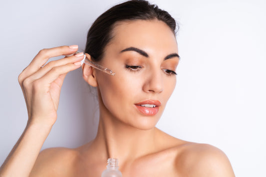Best Face Oils for Dry Skin in India: Top Picks for Deep Hydration (2025)